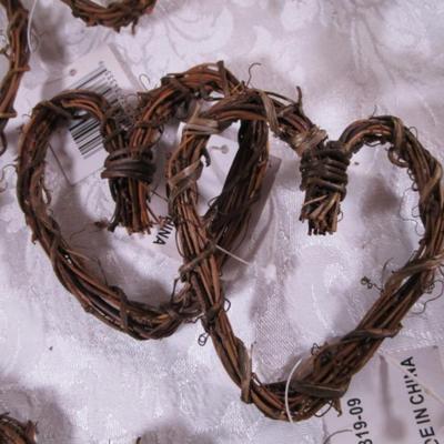 12 heart-shaped wreaths