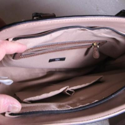 Pretty Mossimo floral handbag
