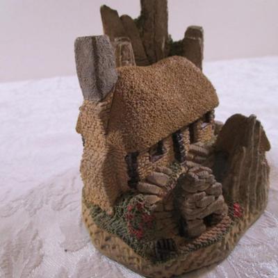 David Winter Cottage (small)
