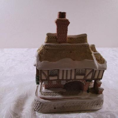 David Winter Cottage (medium)