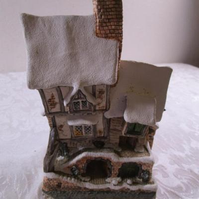 David Winter Cottage (medium)