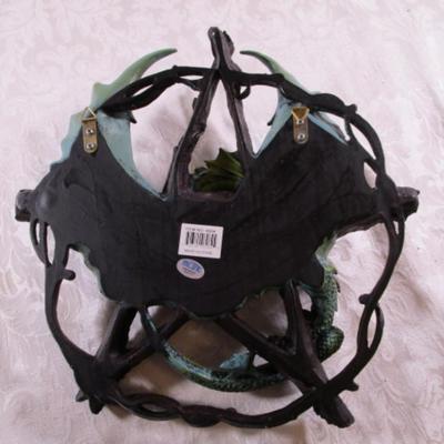 Large pentagram dragon wall décor