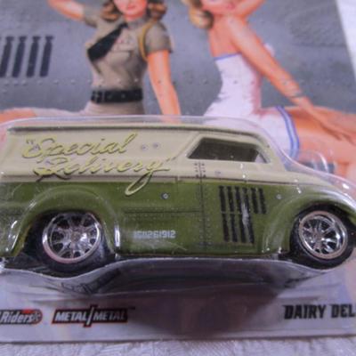 Hot Wheels Nose Art Special Delivery van
