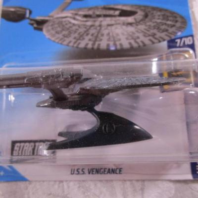 2 Hot Wheels Star Trek ships