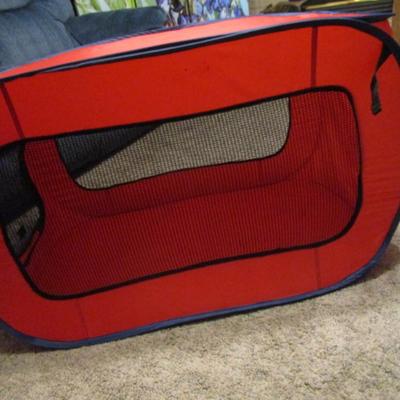 Nylon & mesh dog kennel