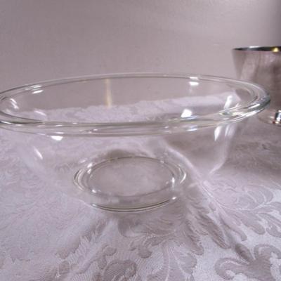 Reed & Barton silver-plated bowl #186 & Pyrex bowl
