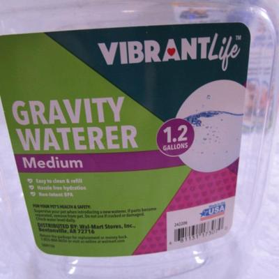 Gravity pet waterer, pet food dish, chewbrush, 2 cans dog food