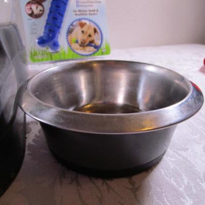 Gravity pet waterer, pet food dish, chewbrush, 2 cans dog food