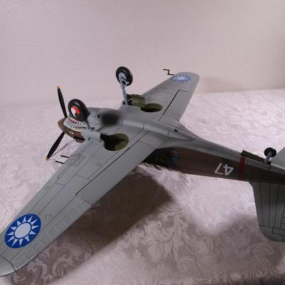 Corgi Curtiss Hawk 81-A-2 P8127 plane