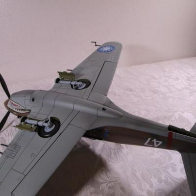Corgi Curtiss Hawk 81-A-2 P8127 plane