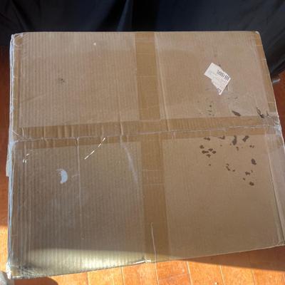 NIB 15” Kamado Ceramic Barbecue Grill (DR-MG)