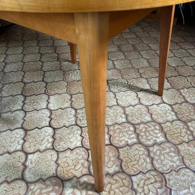 Solid Wood Butterfly Leaf Table