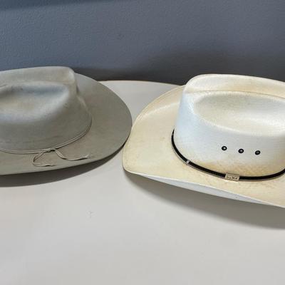 2 Resistol cowboy hats
