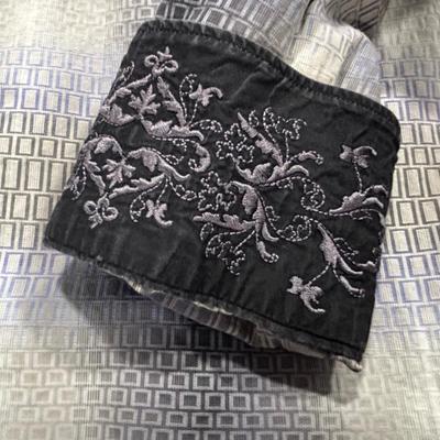 Parc 81 Men’s XL L/S Flip Cuff Dress Shirt