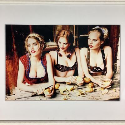 465 Signed ELLEN VON UNWERTH "The Cooks, 2015' Framed Photo 106/400
