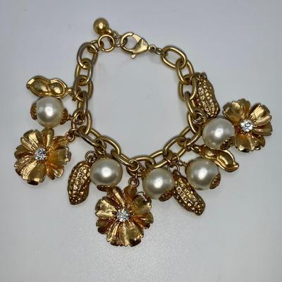 8” Costume Jewelry Charm Bracelet