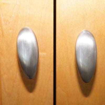 EXCELLENT CONTEMPORARY STYLE "HONEY " MAPLE COLORED ENTERTAINMENT CABINET W/BRUSHED CHROME HANDLES