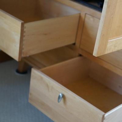 EXCELLENT CONTEMPORARY STYLE "HONEY " MAPLE COLORED ENTERTAINMENT CABINET W/BRUSHED CHROME HANDLES