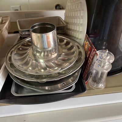 Pans and utensils