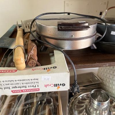 Pans and utensils