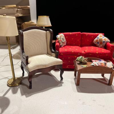 Doll House Livingroom Furniture and Accessories