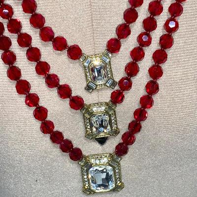 Heidi Daus Costume Jewelry Necklace