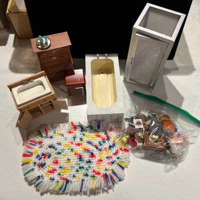 Doll House Bathroom Furniture and Accessories