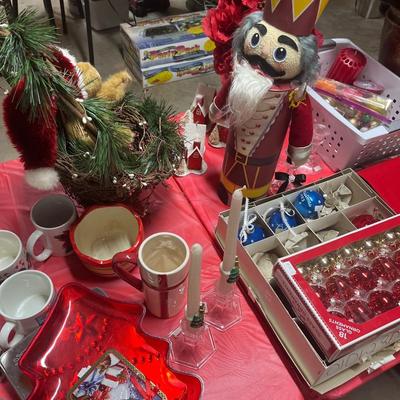 Coffee cups, misc. Christmas items