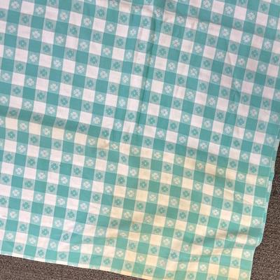 Green Gingham Tablecloth 52" x 56"