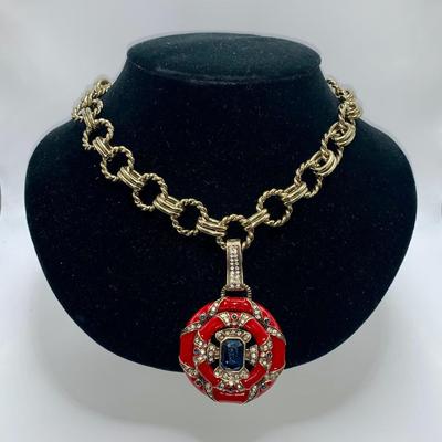 Heidi Daus Costume Jewelry Necklace W/Large Pendant