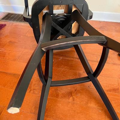 High Top Expandable Table & Chairs (DR-RG)