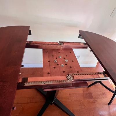 High Top Expandable Table & Chairs (DR-RG)
