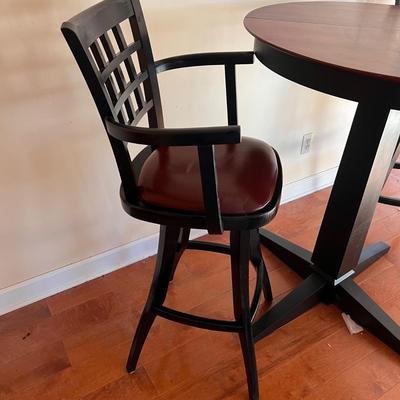 High Top Expandable Table & Chairs (DR-RG)