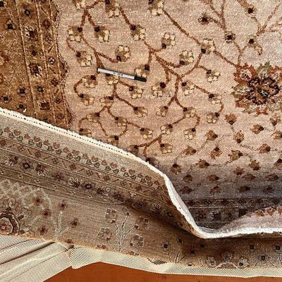 Large 12ft x 15ft Neutral Toned/Floral Design Rug (LR-RG)