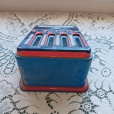 WOLVERINE TIN TOY ADDING MACHINE & A SMALL DECK OF CARDS