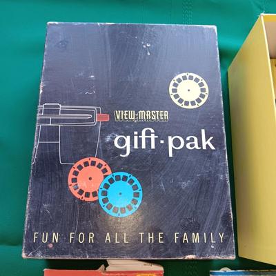 VIEW-MASTER GIFT PAK WITH SLIDES AND ORIGINAL BOX