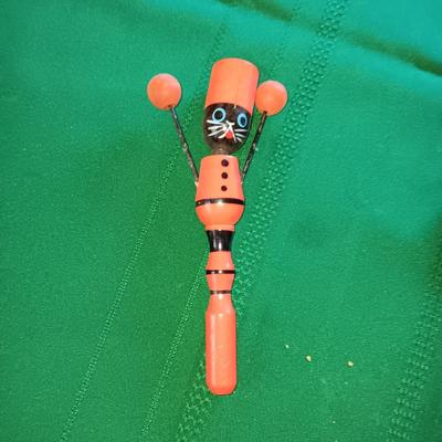 VINTAGE HALLOWEEN NOISE MAKERS