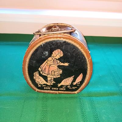 ANTIQUE "HERE CHICK CHICK" CHILD'S CARRY CASE