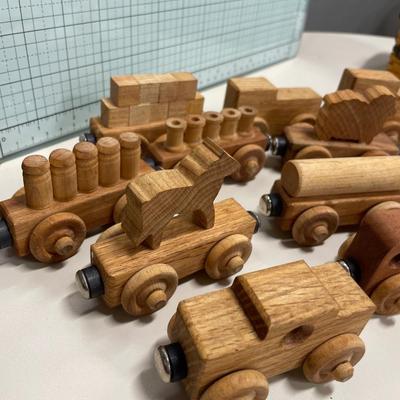 Cute wood train with magnets