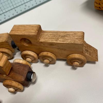 Cute wood train with magnets