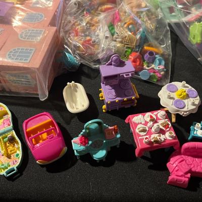 3 large bags of Polly Pocket Houses, People and Accessories