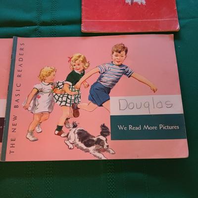 CHILDREN'S WORKBOOKS, SHEETS OF WRITING PAPER AND A BOOK