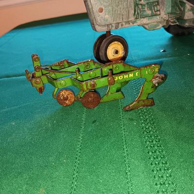 JOHN DEERE TOY TRACTOR AND IMPLEMENT