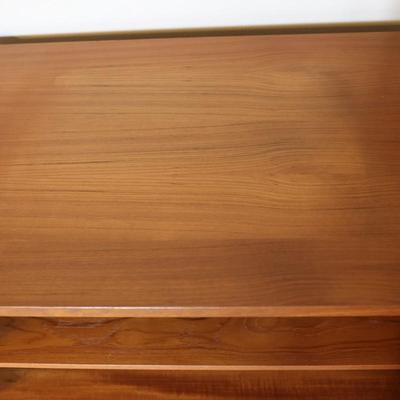 Mobile TV Stand with Drawer