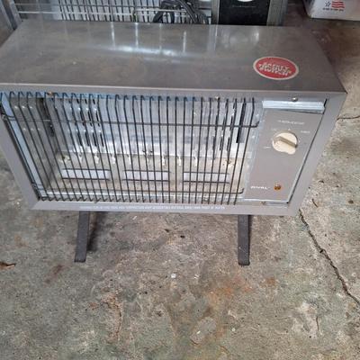 2 Space Heaters
