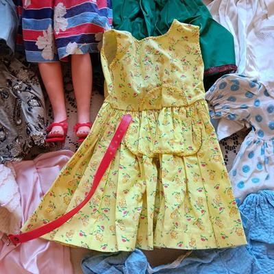 BABY DOLL WITH MANY CLOTHES