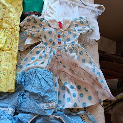 BABY DOLL WITH MANY CLOTHES