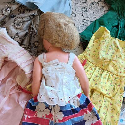 BABY DOLL WITH MANY CLOTHES