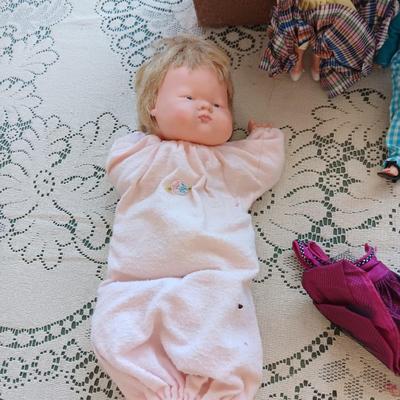 SMALLER DOLLS WITH A CARRY CASE