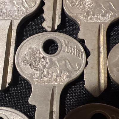 16 master keys